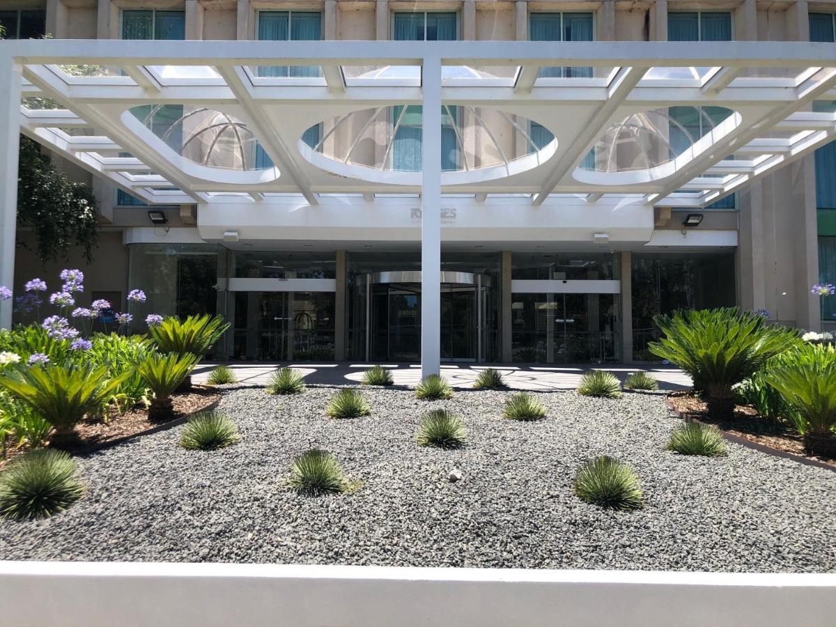 Rydges Canberra Exterior foto